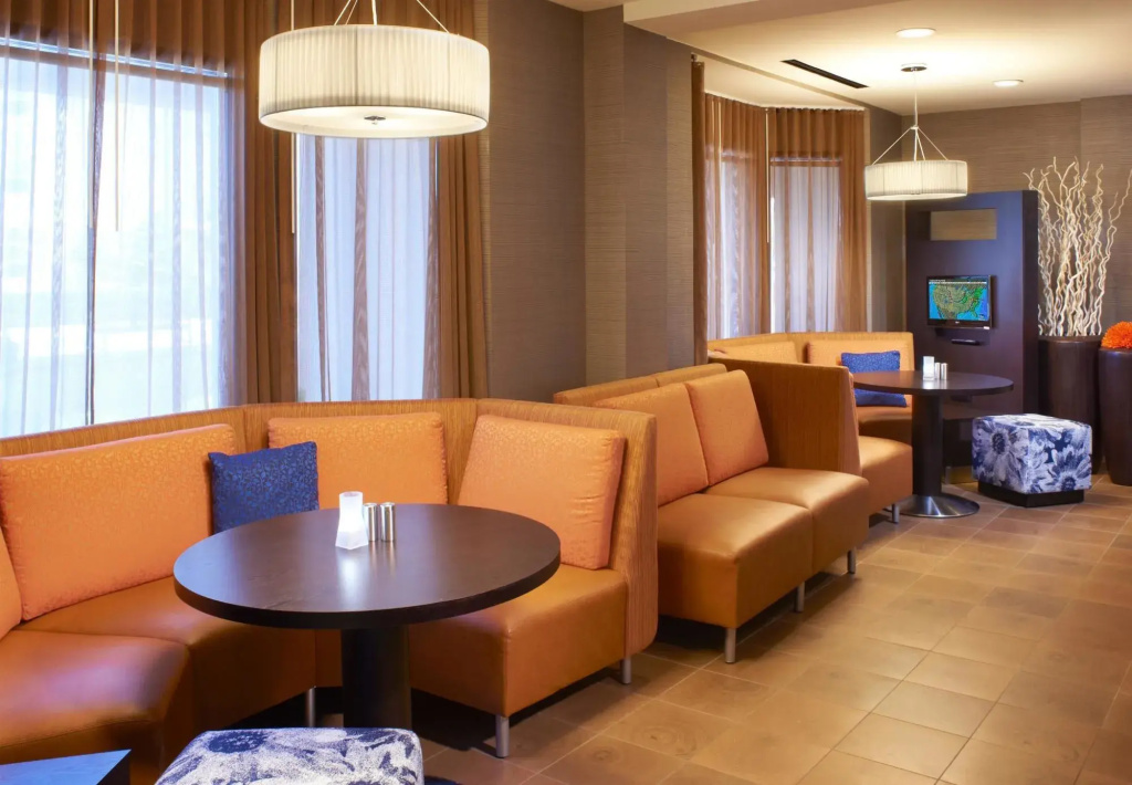 Courtyard by Marriott Toledo Rossford/Perrysburg