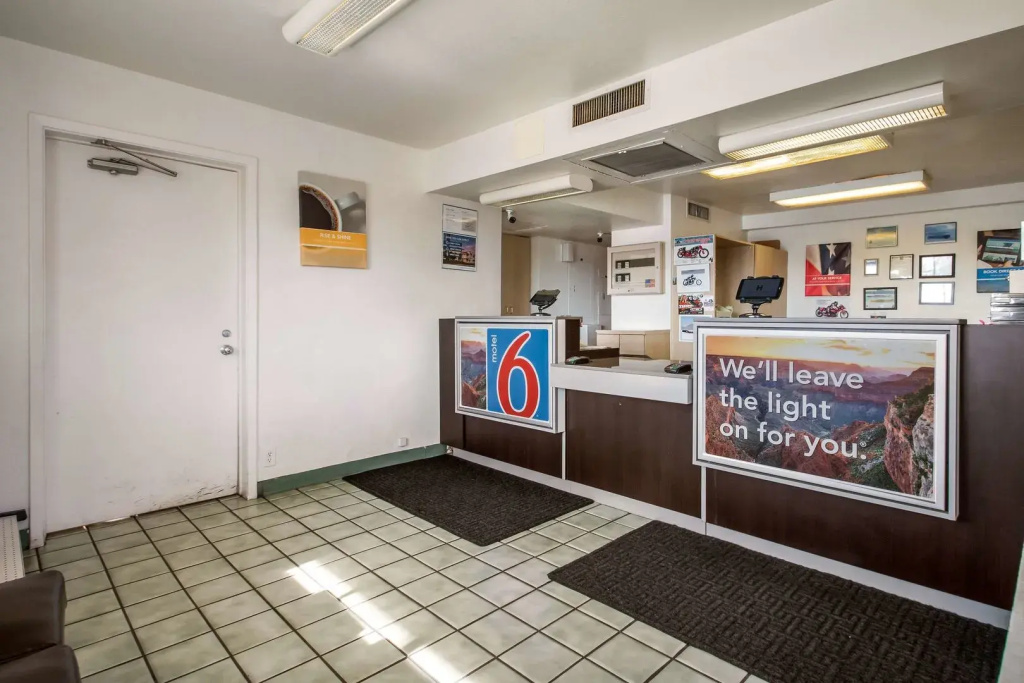 Motel 6 Wendover