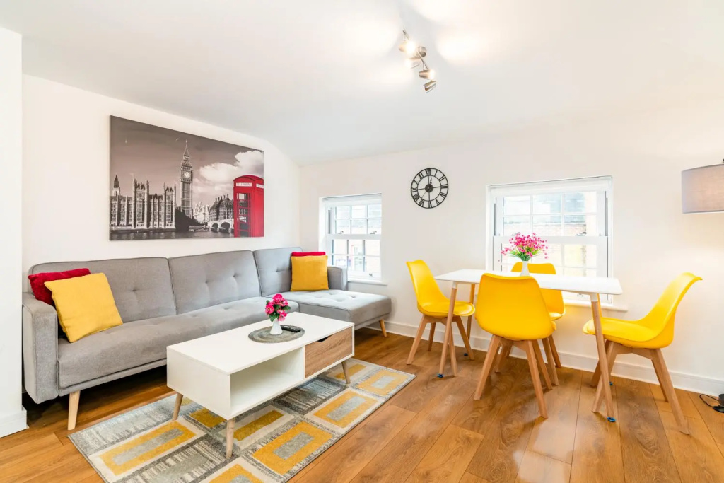 Town Center Apartment With 55'' Smart TV, Netflix