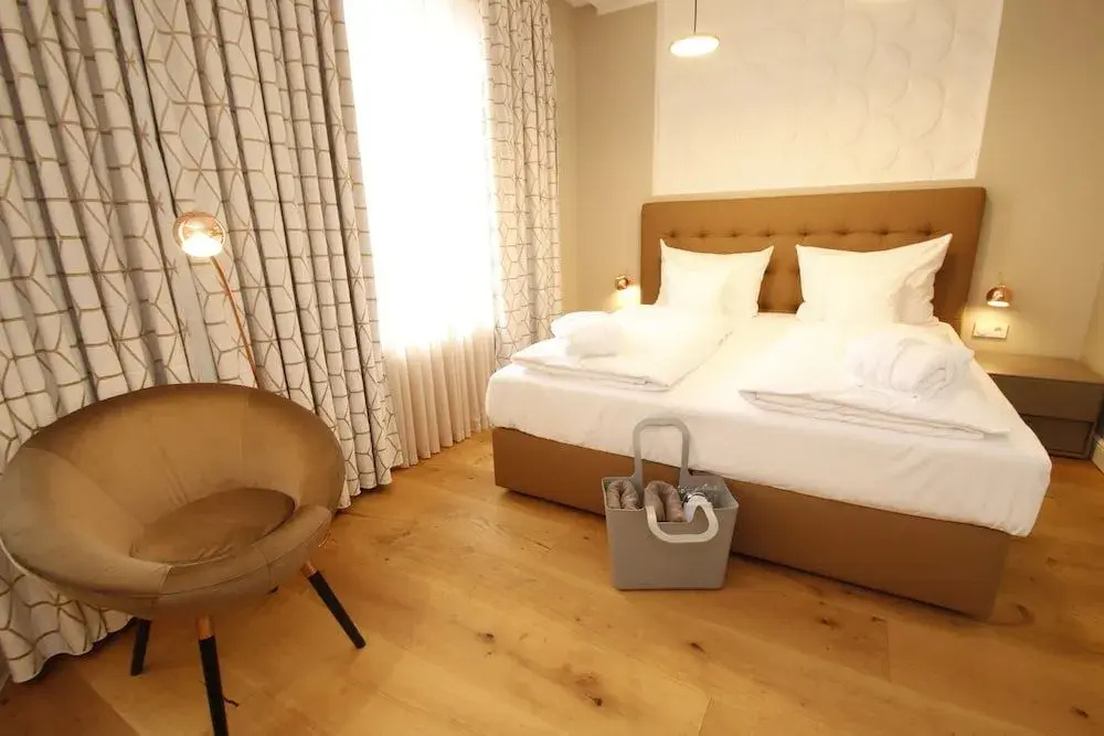 Amelie No 1 Hotel & Appartements