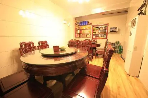 Jiuhuashan Fengxing Inn