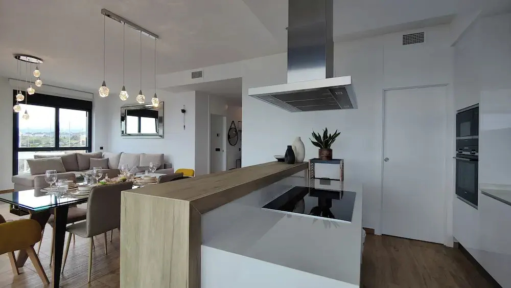 Allonbay Apartments