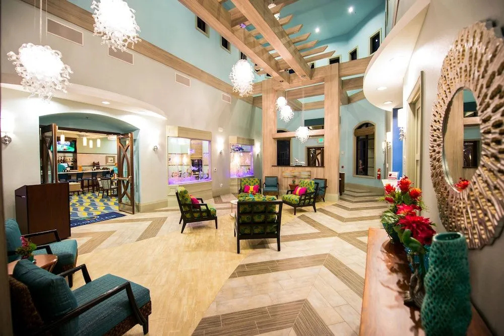 Hollywood Retreat