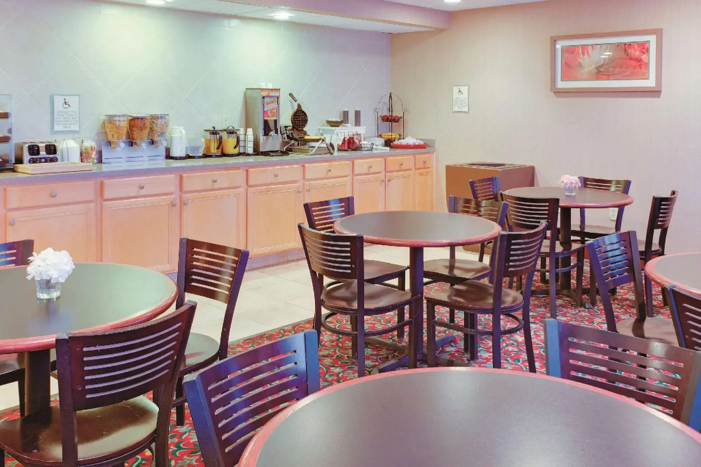 Comfort Inn Boston Milford