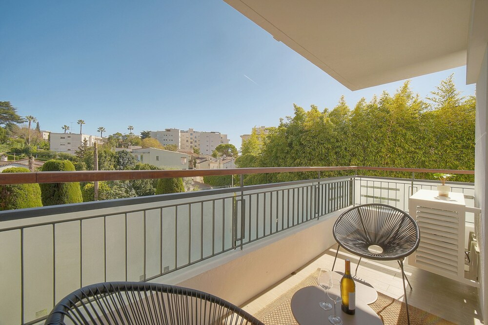 Ref 533885 in Cannes