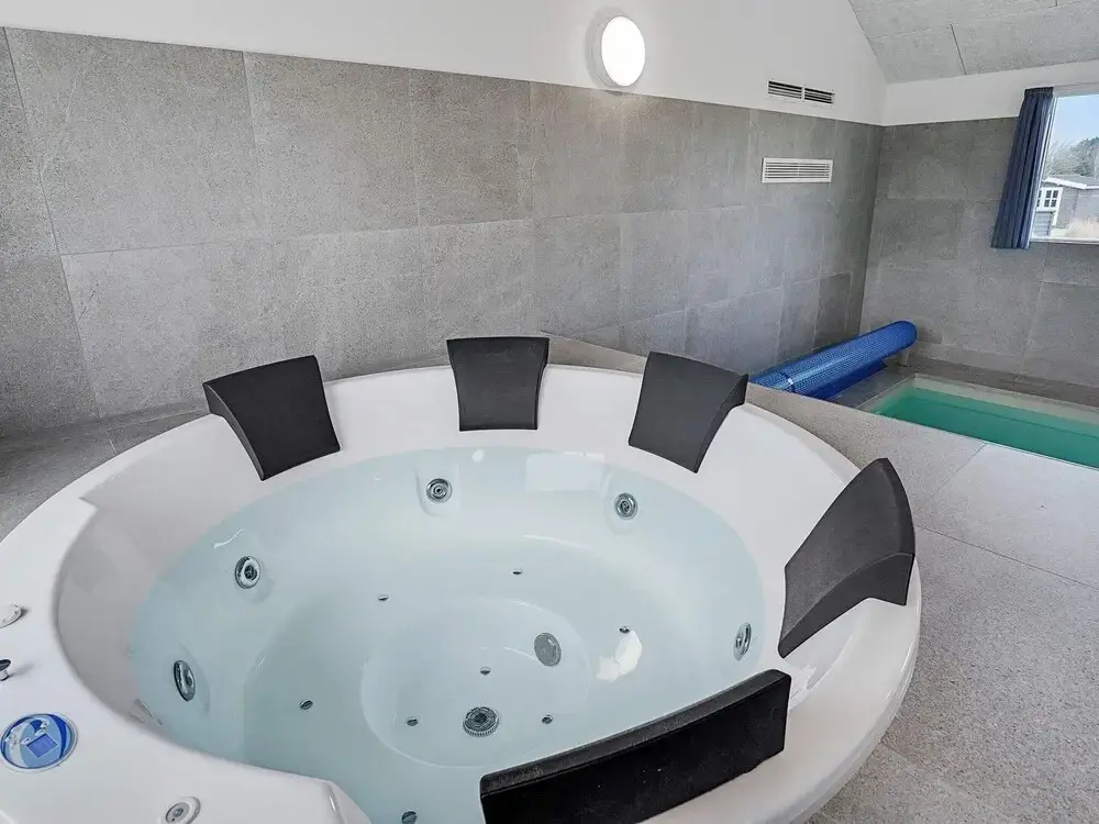 Luxury Pool Retreat in Kegnaes - By Traum Ferienwohnungen