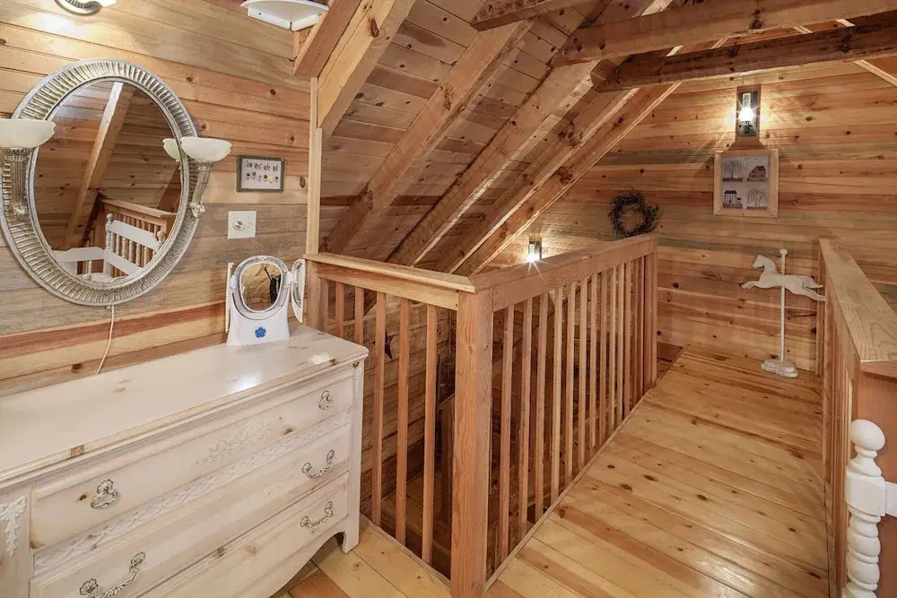 Jalyns Treehouse by Eagles Ridge Resort