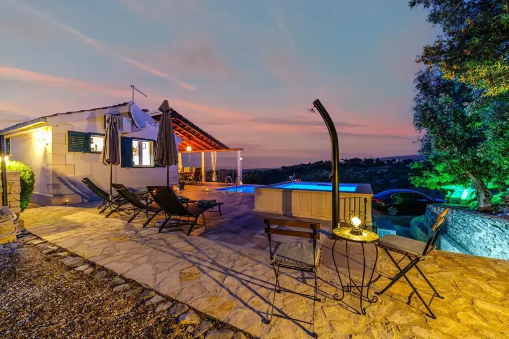 Villa Maria Škrip