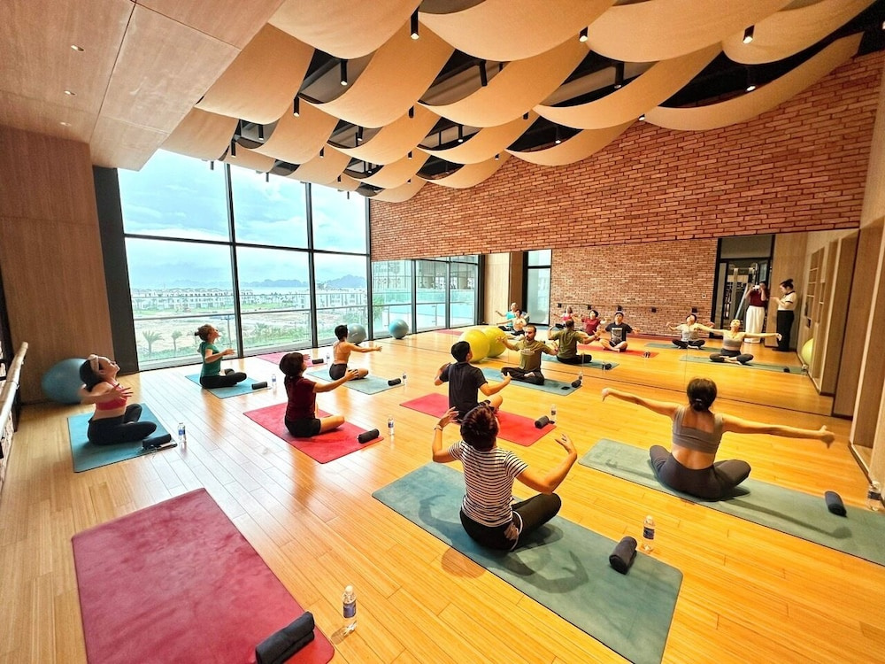 Luxury studio Sea view Ha Long by HALA