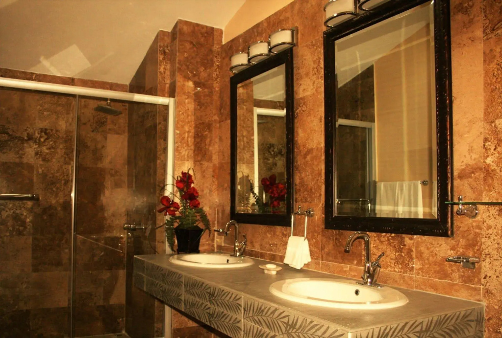 Abaka Bay Resort