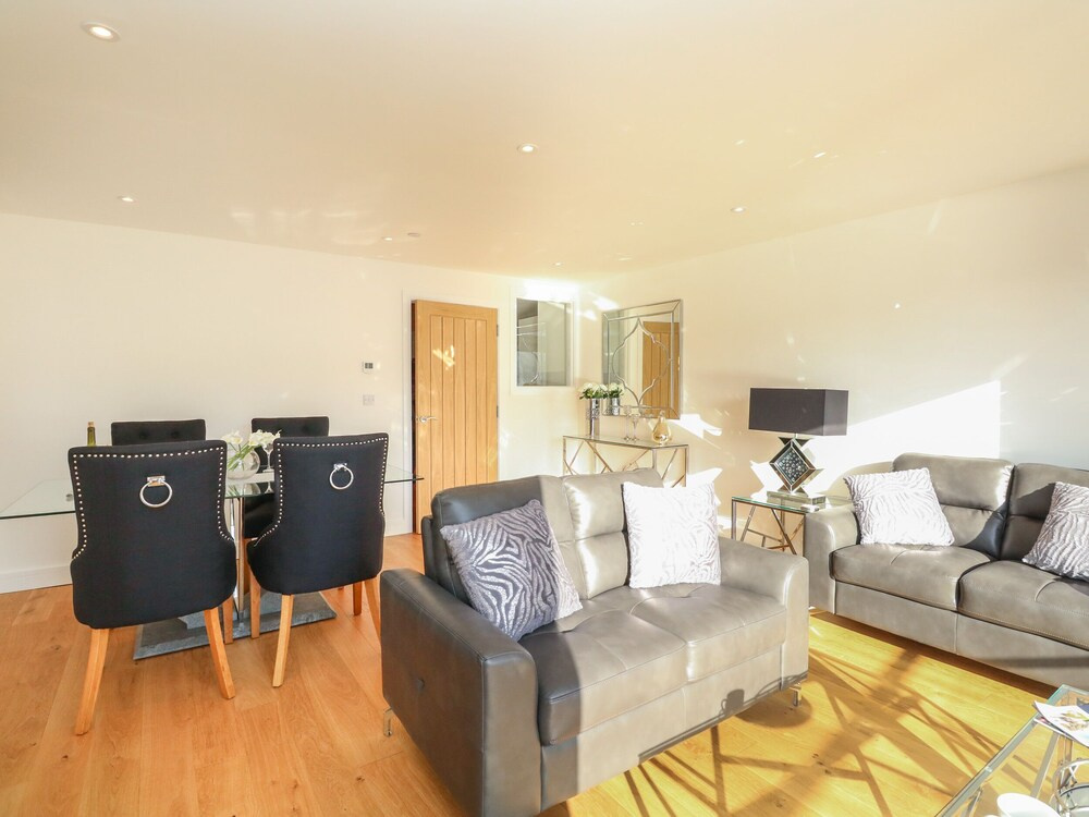Harbourside Haven Apartment 2