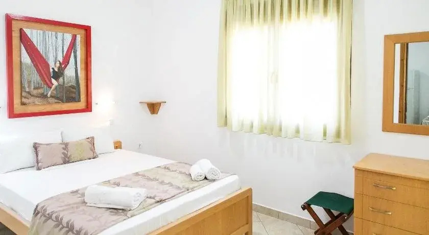 Alexandros Hotel Apartments