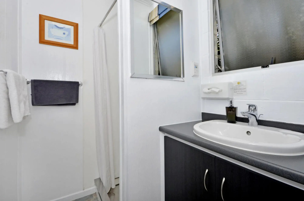 Central Gateway Motel