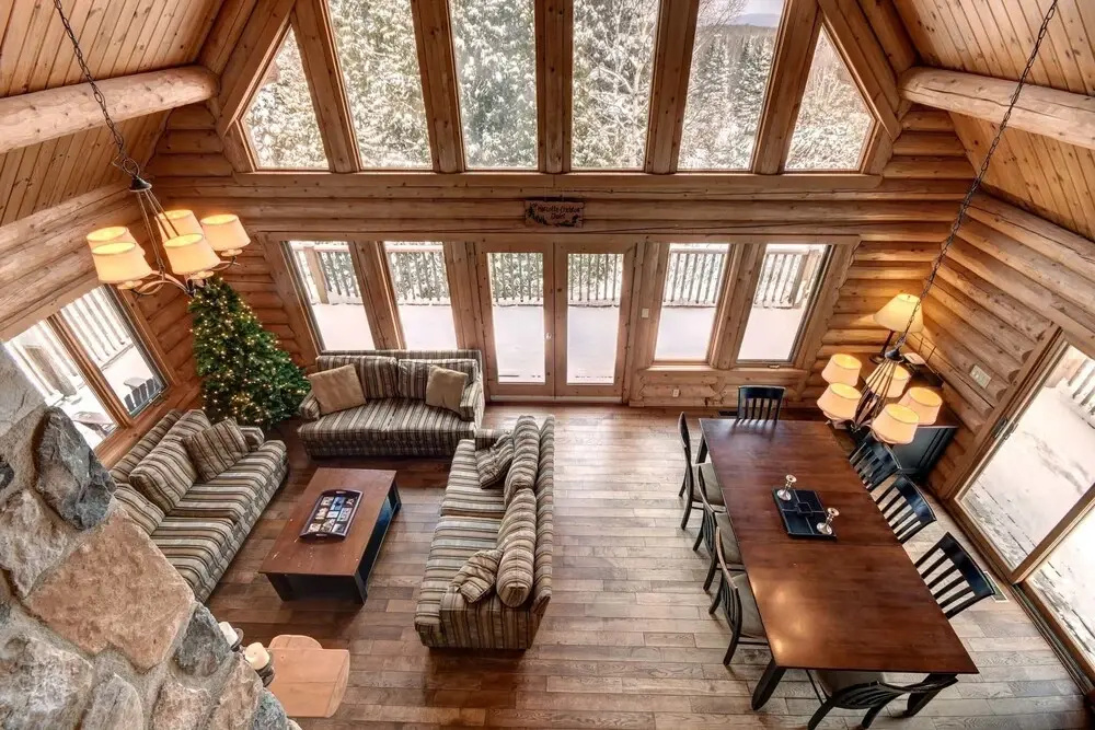 Chalet Navajo