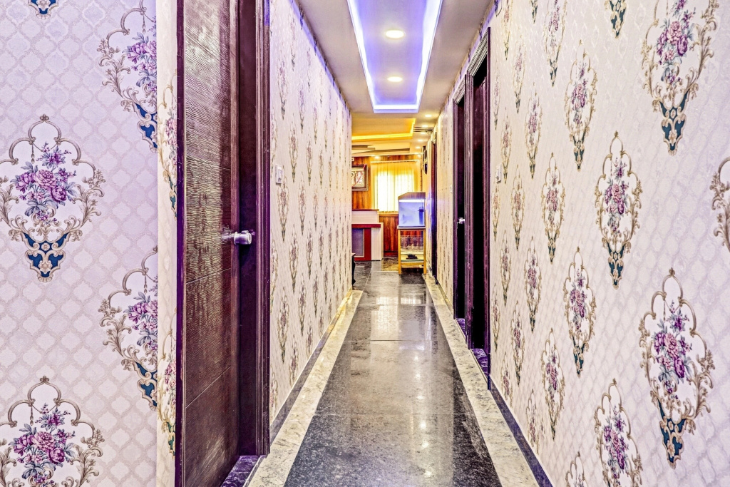 Collection O Hemadri Residency