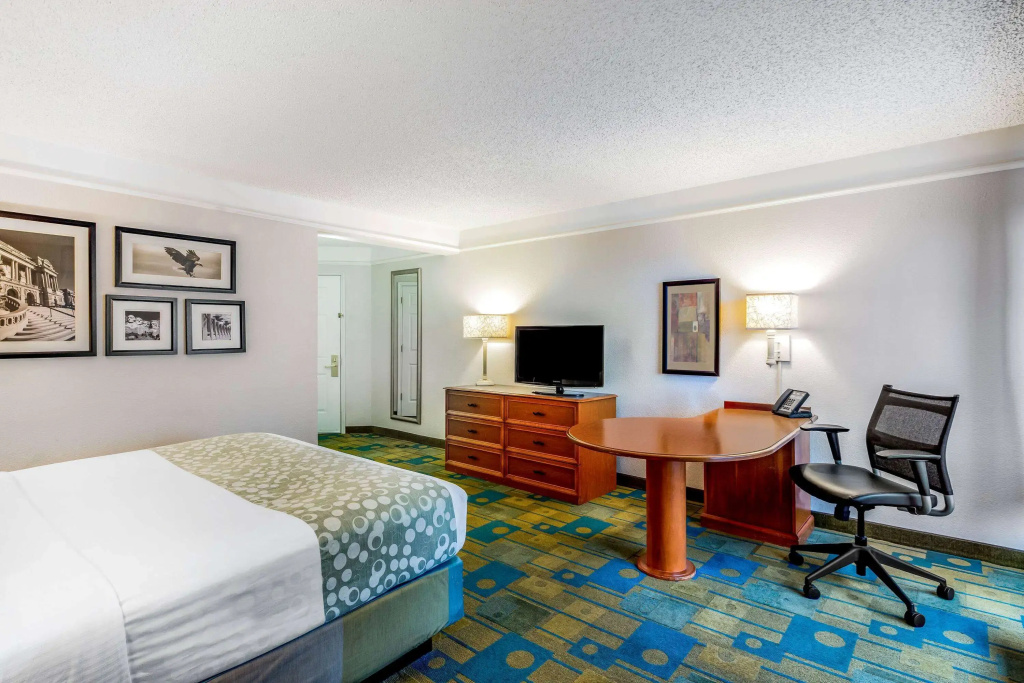 La Quinta by Wyndham Fremont / Silicon Valley