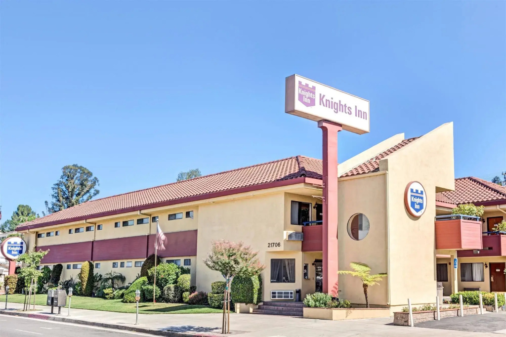 Vantage Point Inn - Woodland Hills