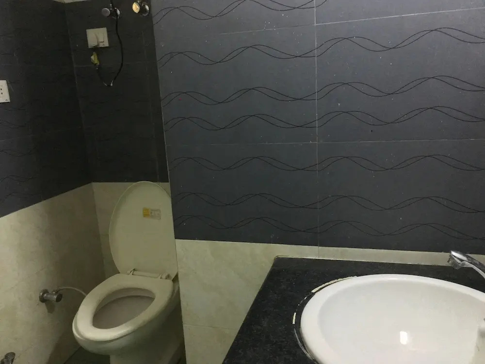 Hotel Jai Mata Di