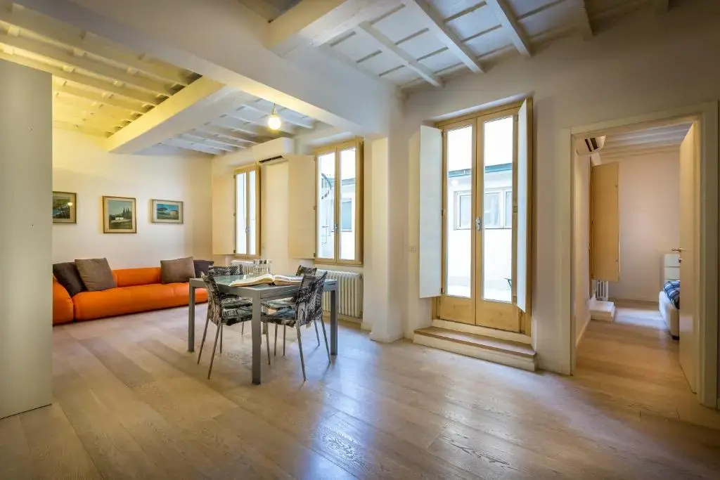 Relais Martinez Florence