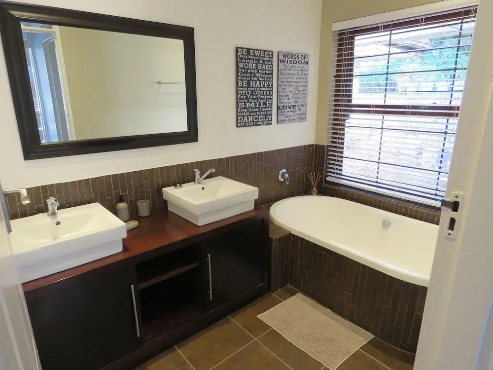 Bare Feet Retreat B&B