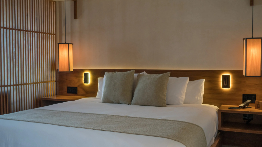 Hive Cancun by G Hotels