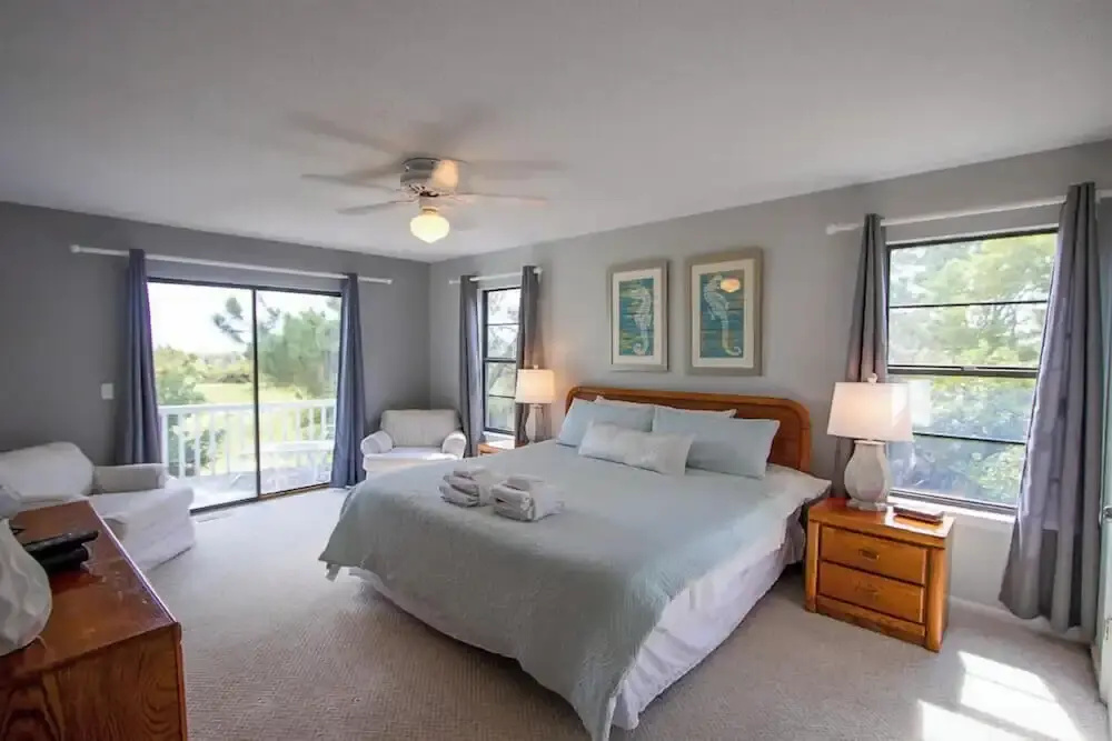Spectacular Open Floor Plan With Elegance 5-bed, 4-bath Haven on Fripp Island