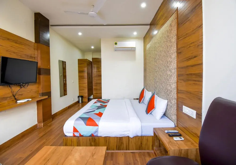 FabHotel Black Diamond