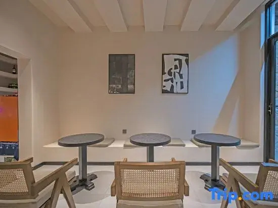 Dali Shadow · Mid-mountain Sea View 360° View Pool Sky Beautiful Suites