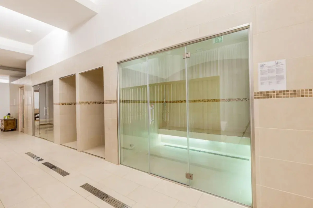 The Pelican Beach Resort & SPA — только для взрослых