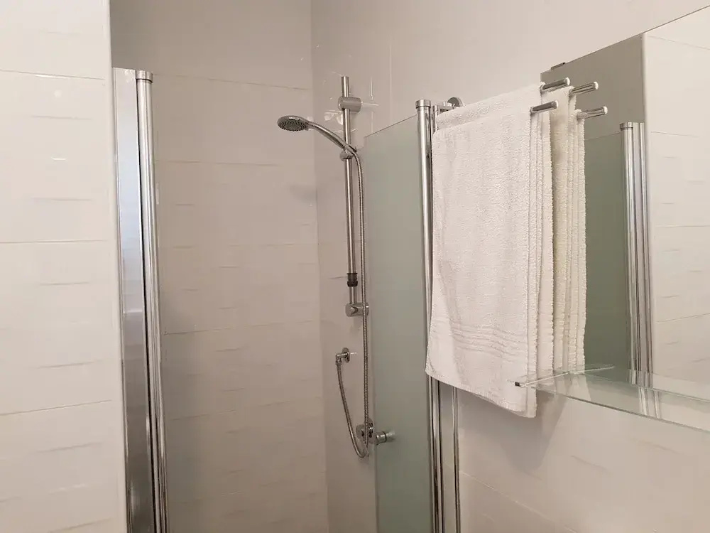Airport Guest House