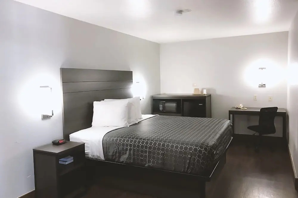 Rodeway Inn