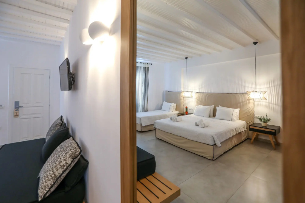 Petinaros Hotel