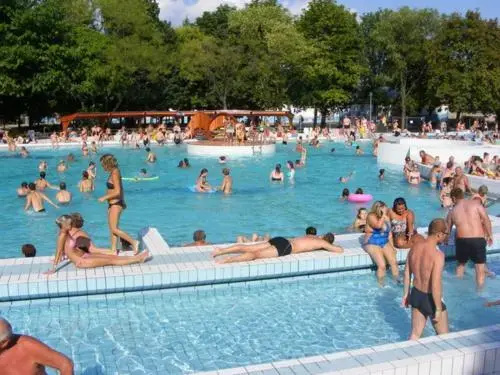Grill Terasz Étterem és Szálláshely