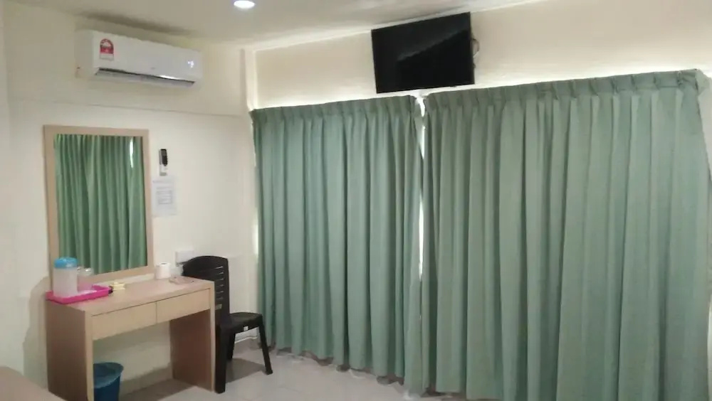 Dragon Inn Premium Hotel ( J.B) Sdn Bhd