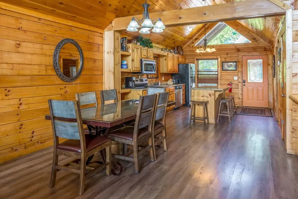 Heavenly Escape Crossing Resort Cabin w Hot Tub Arcade Games and More