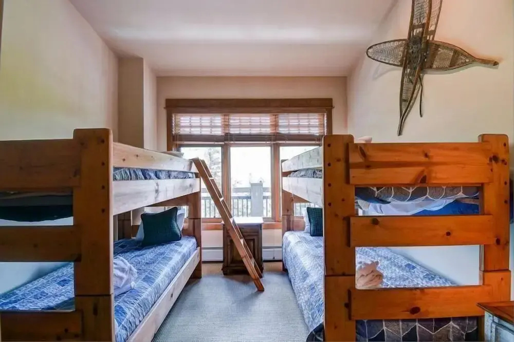 Premier 4 Bedroom Ski in, Ski out Lone Eagle Condo With the Best Access to Skiing in Keystone
