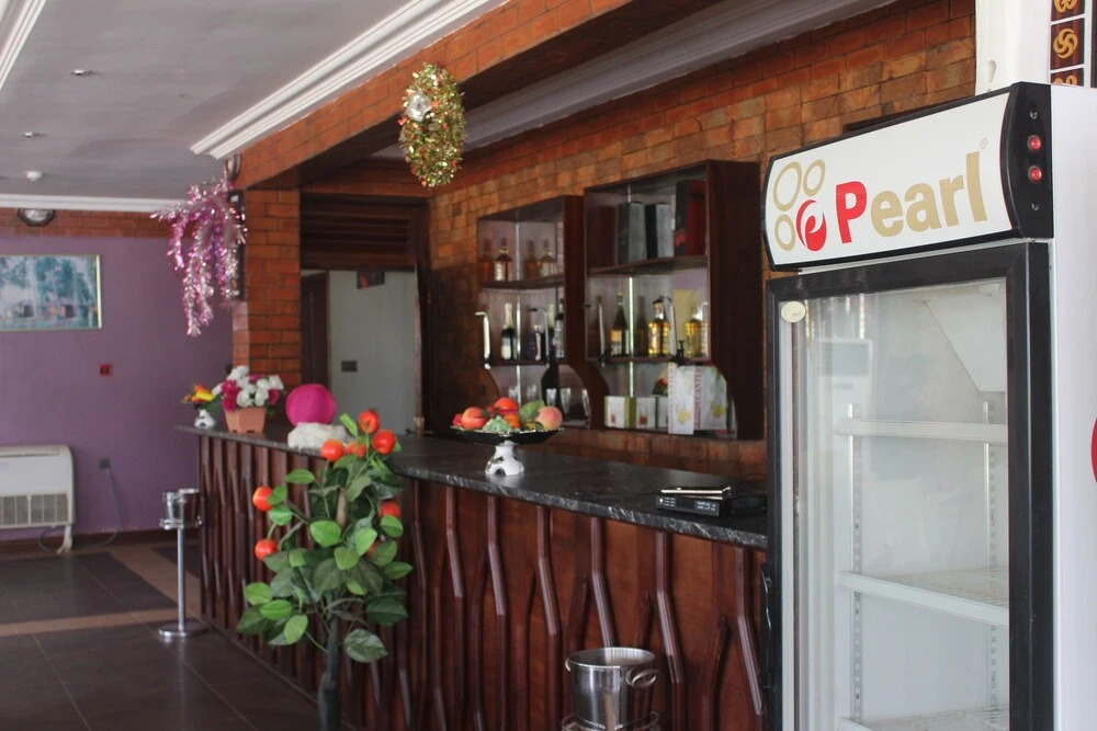 Oguaa Apartments & Lodging