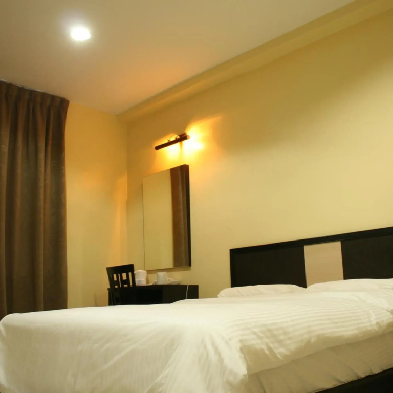 The Fern Lodge Hotel