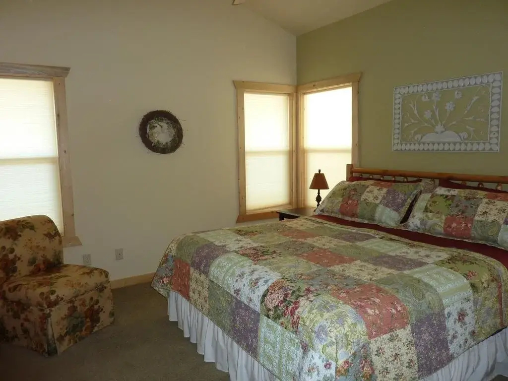 Ridgetop Hideaway