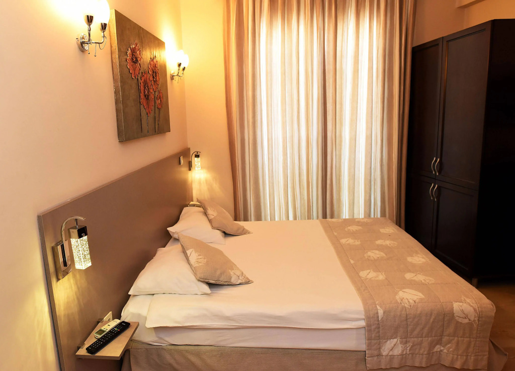 Marine House Boutique Hotel