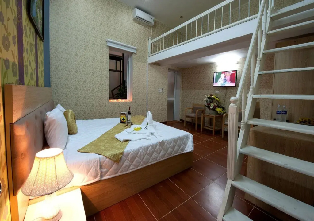 Golden Diamond Hotel