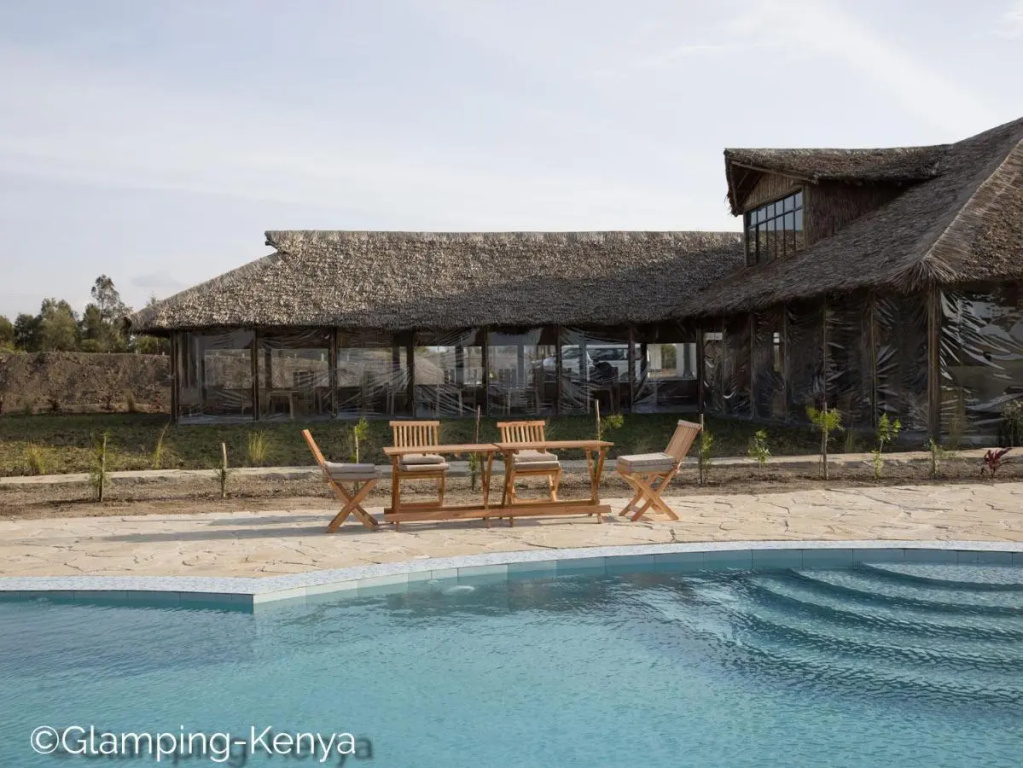 Glamping Kenya Mt. Kenya Lodge