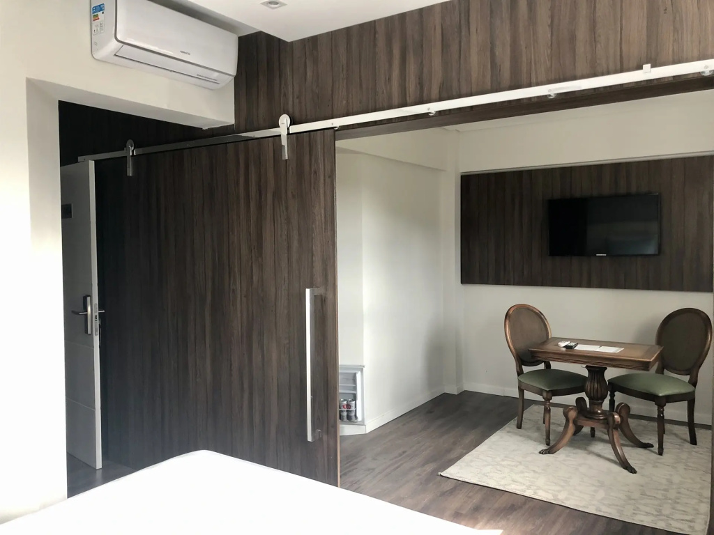 Colina Lagos Hotel