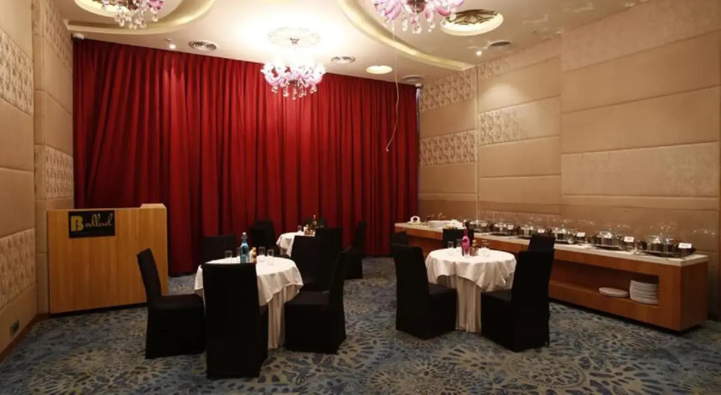 Hotel Aureole