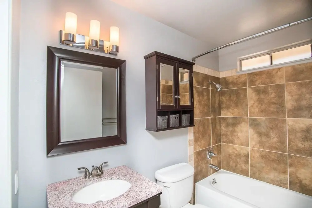 Retro Vegas Utopia Sleeps 14 with Pool