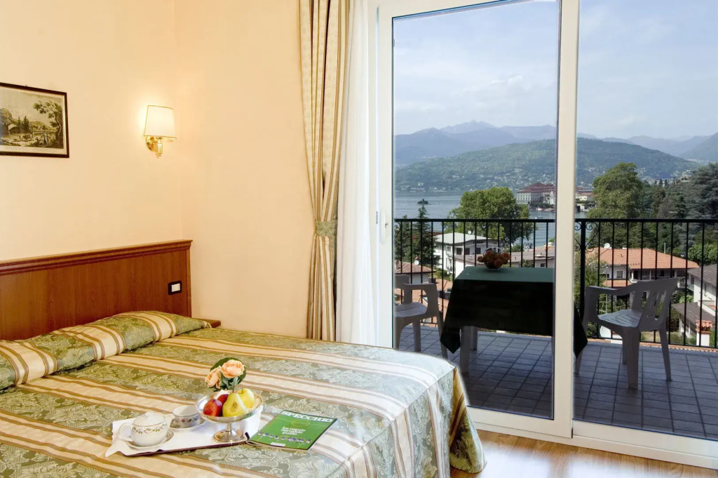 Hotel Flora
