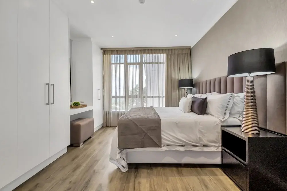 Executive and Spacious Apartments in Masingita Towers Sandton