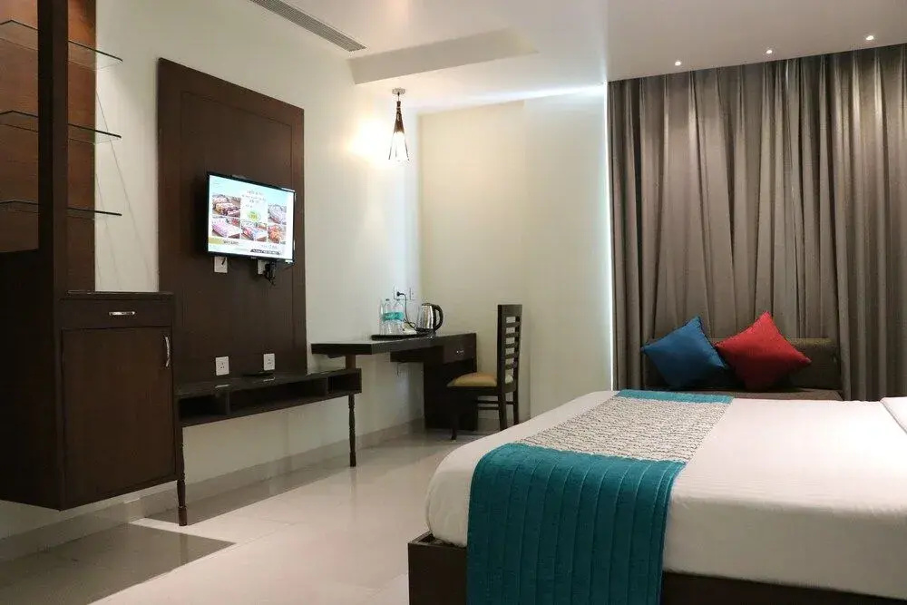 Wedcation By Tivoli - A Unit of Palmdale Resort
