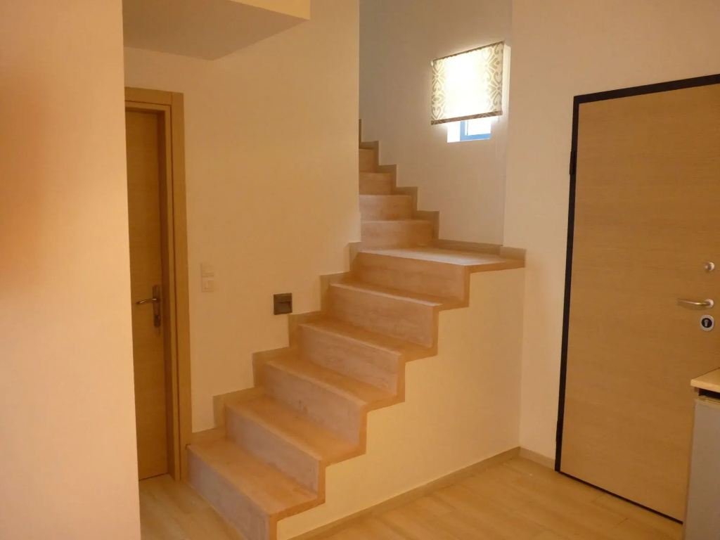 Ilianthos Apartments & Studios