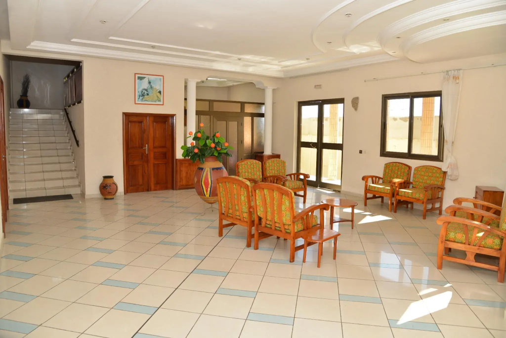 Hotel Ghis Palace